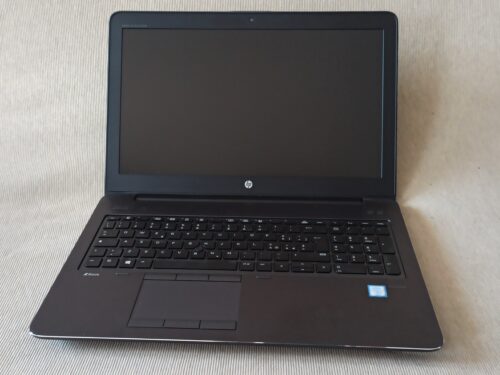 HP ZBOOK 15 G3 WORKSTATION 15.6″ FULL HD Ixeon e3 1545v5 i7 7820hq RAM 32GB DDR4 SSD 512GB WINDOWS 10 PRO NVIDIA QUADRO M2000M 4GB TASTIERA ITALIANA
