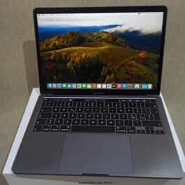 Apple MacBook Pro 13″ 2020 Retina Processore Intel Core i5 16GB RAM 512GB SSD Quattro porte Thunderbolt 3 Grigio siderale