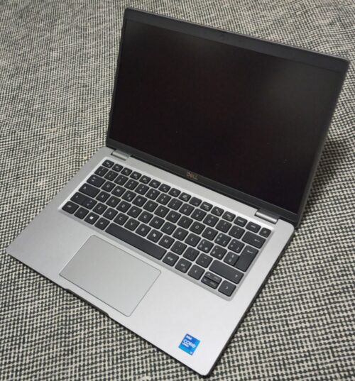 PC Portatile Dell Latitude 5420 Intel Core i7-1185G7 14" ram 16 GB - ssd 256 GB nvme - Windows 11 Professional - Tastiera italiana retroilluminata