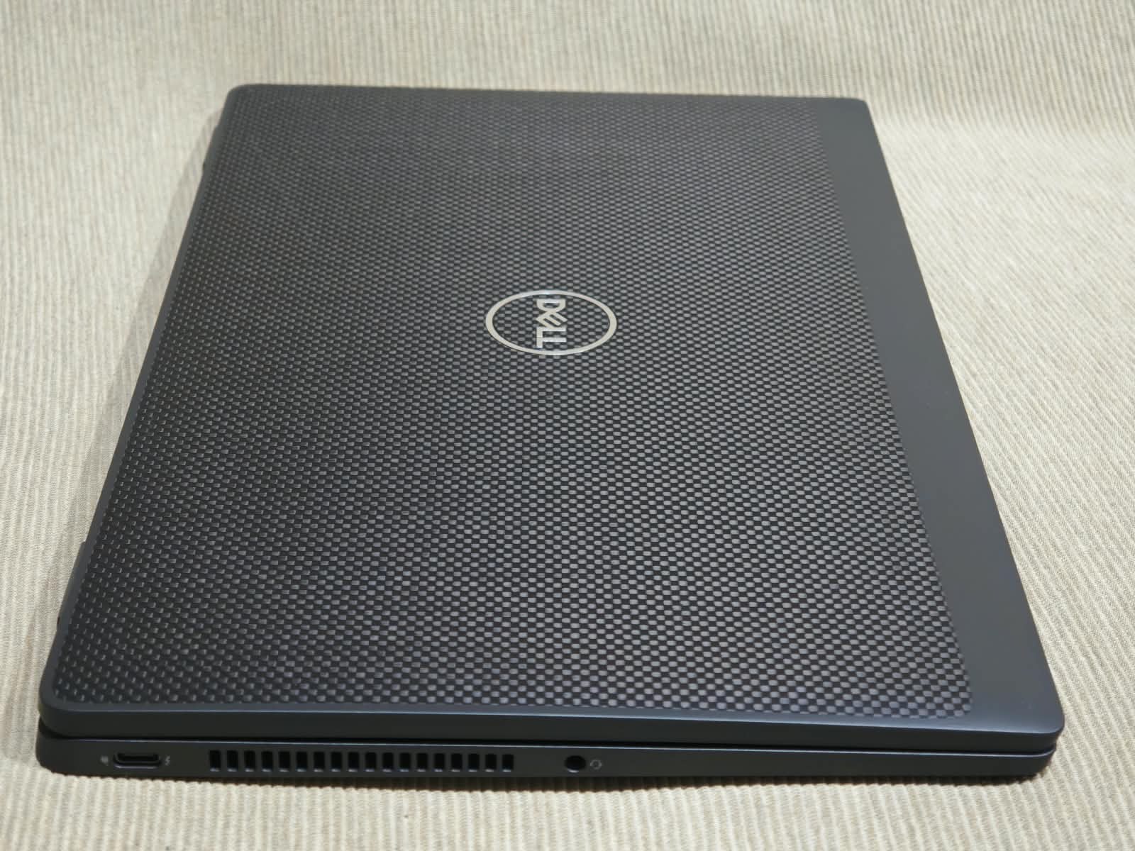 PC Portatile Dell Latitude 7420 Intel Core i7 1185G7 14 FULL HD ram 16 GB ssd 512 GB nvme Windows 11 Professional Tastiera italiana retroilluminata (5)